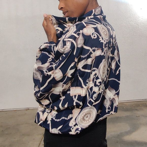 Vintage Button Up Windbreaker with Pockets - Picture 6 of 6